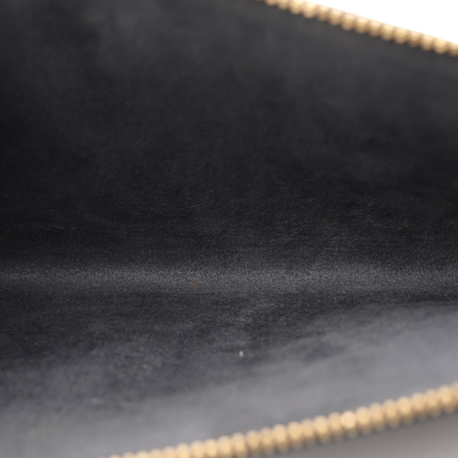 Louis Vuitton Epi Pochette Accessories 24 Black 5 of 9