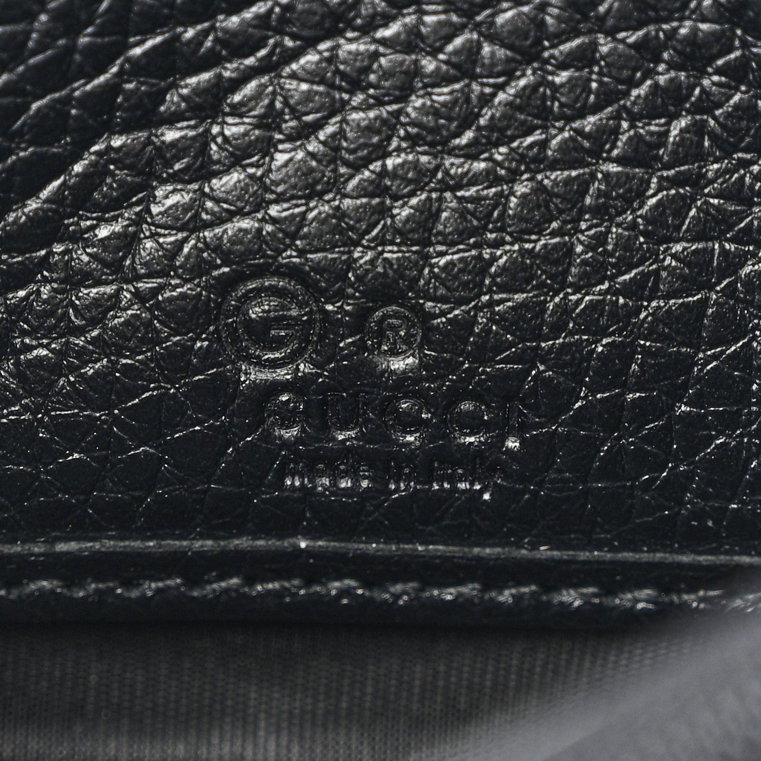 Gucci Pebbled Calfskin Small Soho Zip Around Wallet Black 6 of 10
