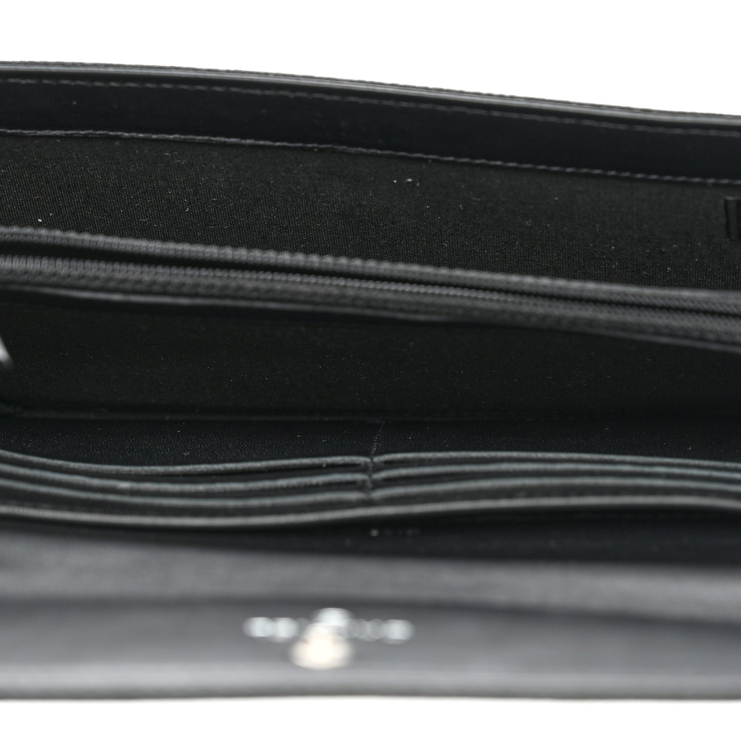 Caviar Timeless CC Large Gusset Flap Wallet Black