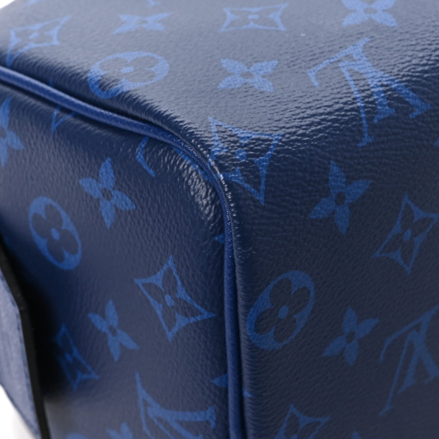 Louis Vuitton LOUIS VUITTON Taigarama Dopp Kit Toilet Pouch Cobalt 10 of 11