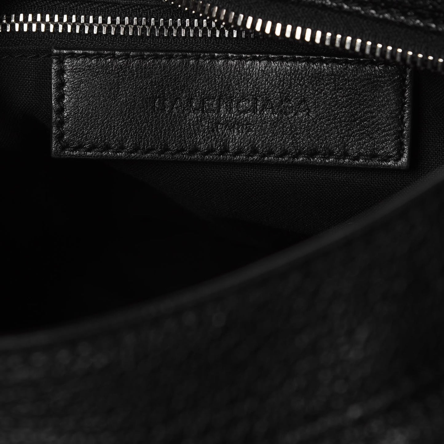 Chevre Silver Metallic Edge Hardware City Black