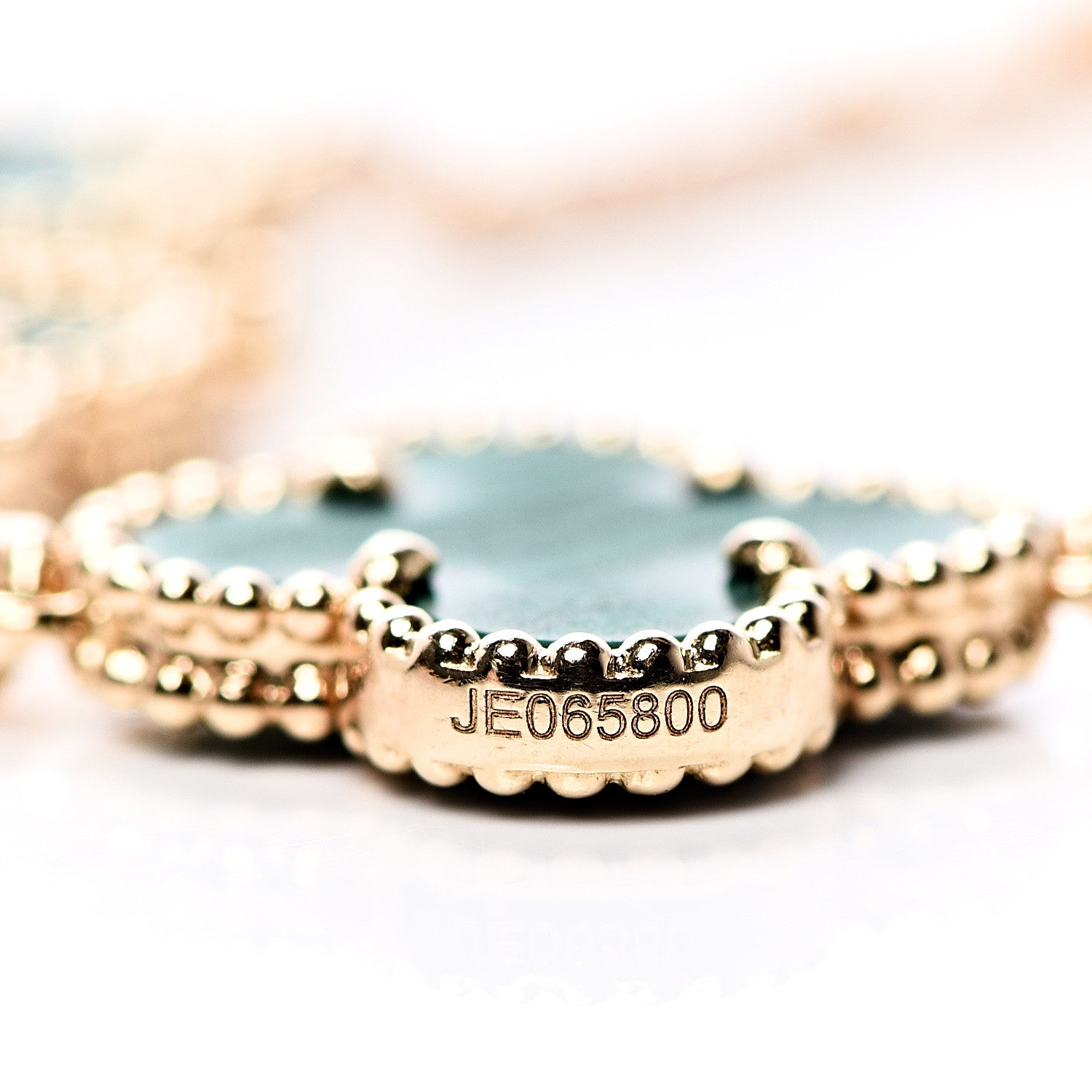 Van Cleef & Arpels 18K Yellow Gold Malachite 5 Motifs Vintage Alhambra Bracelet 5 of 9