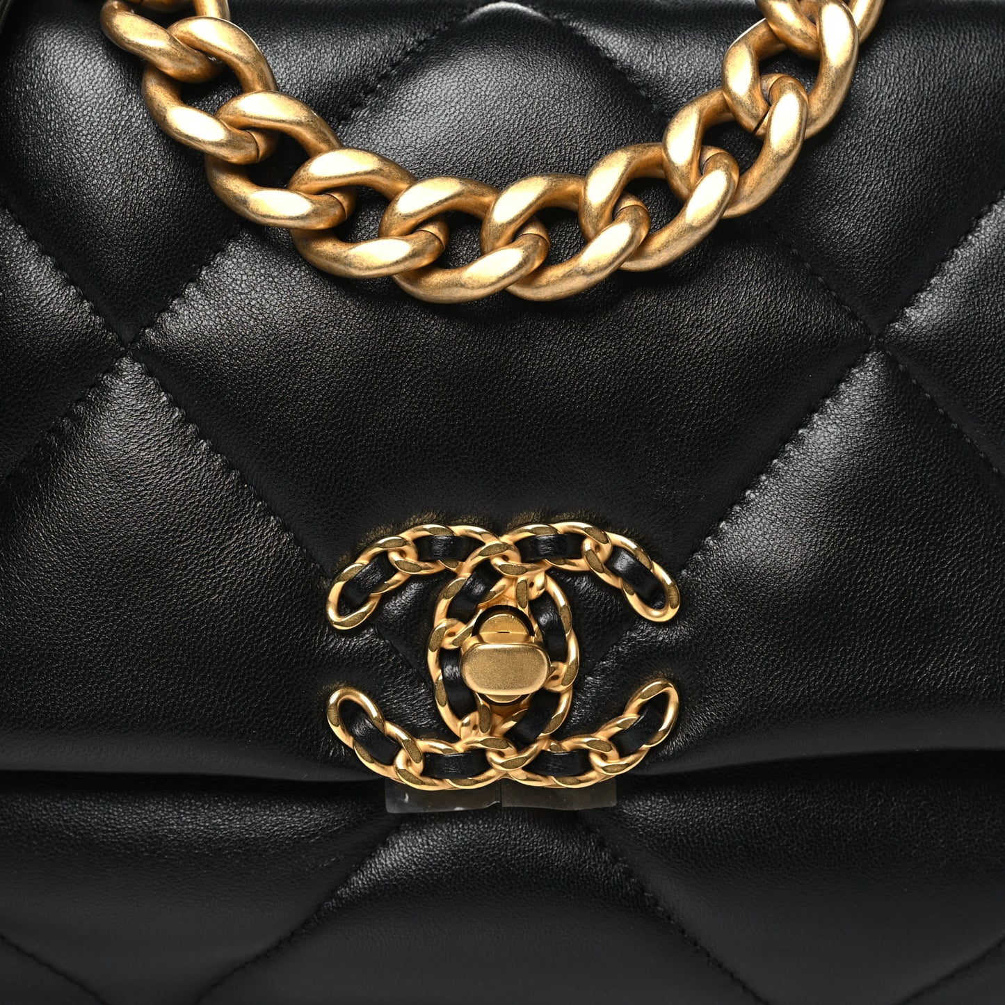 Lambskin Quilted Medium Chanel 19 Flap Black