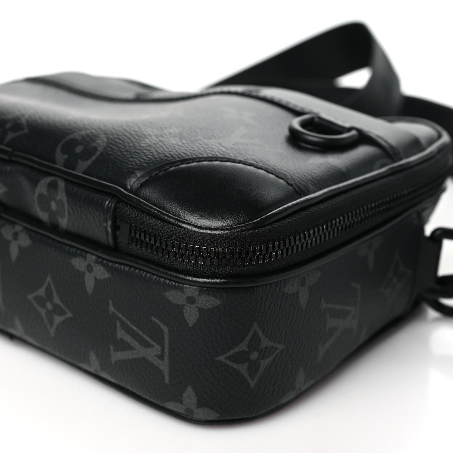 Louis Vuitton Monogram Eclipse Alpha Messenger 9 of 9