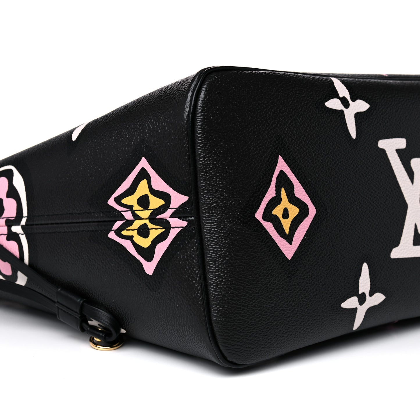 Monogram Giant Wild At Heart Neverfull MM Black