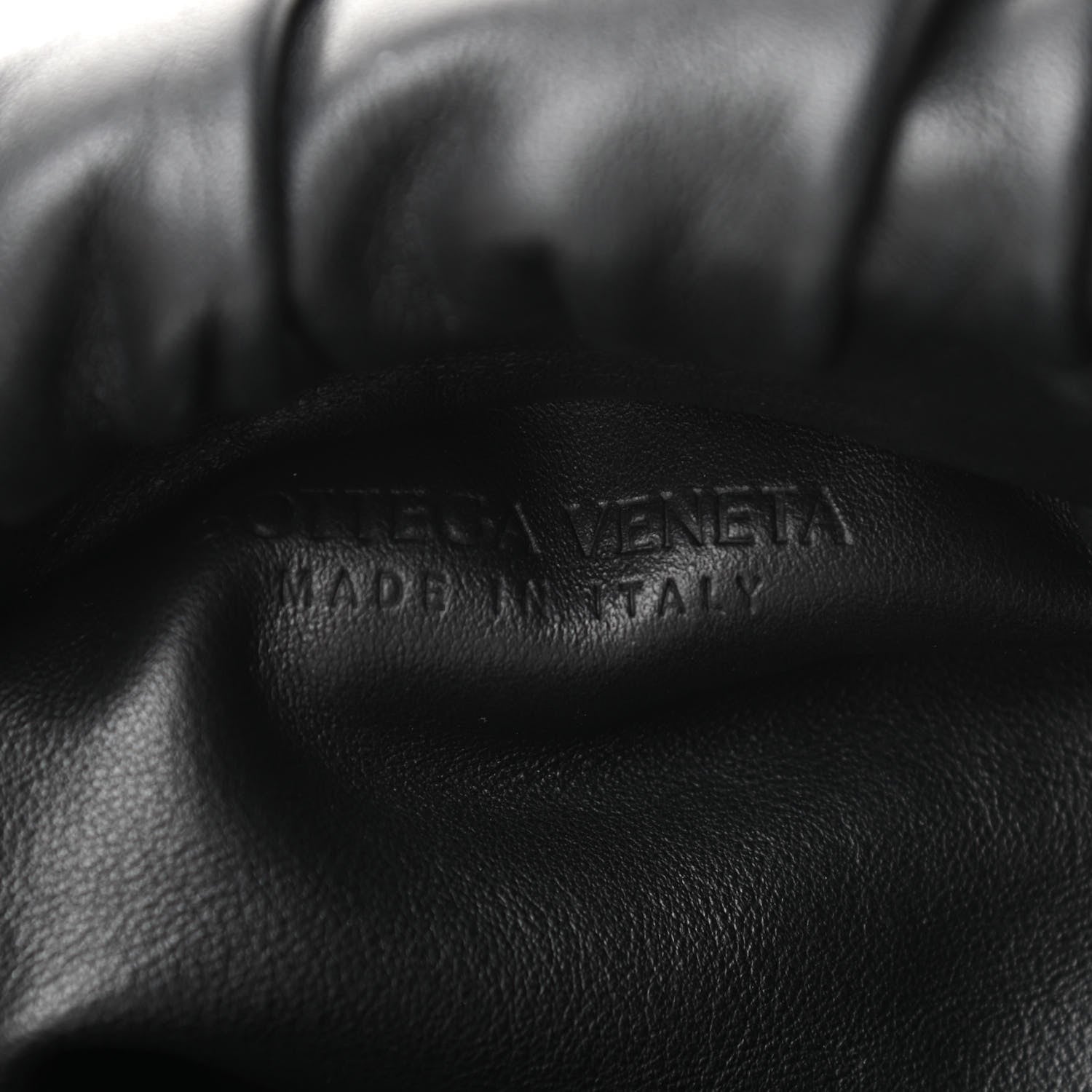 Bottega Veneta Calfskin The Pouch Chain Black 6 of 10