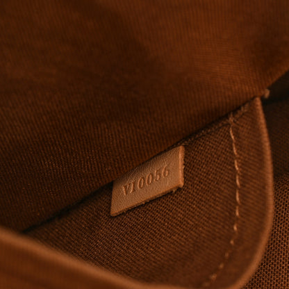 Louis Vuitton Monogram Lockit Horizontal 7 of 15