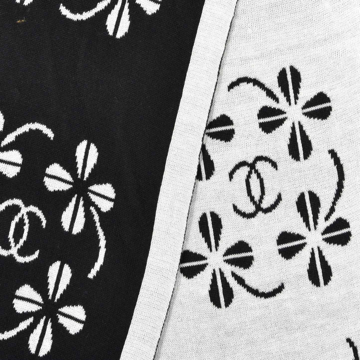 Cashmere Wool Clover Scarf Black White