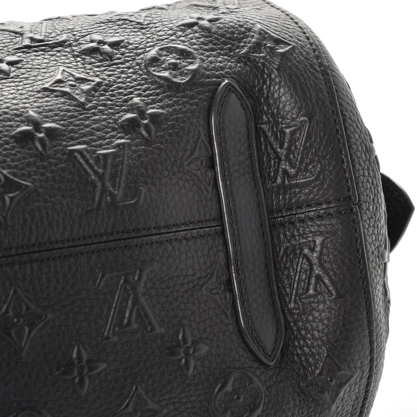 Monogram Revelation Neo Papillon GM Black