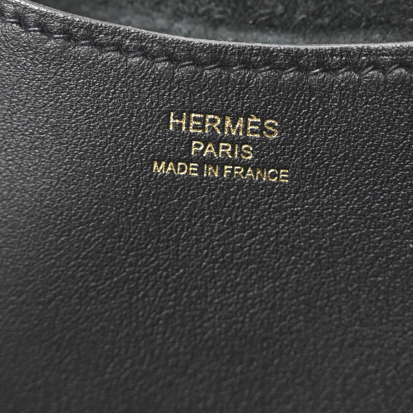 Taurillon Clemence Swift In-The-Loop 18 Bag Black