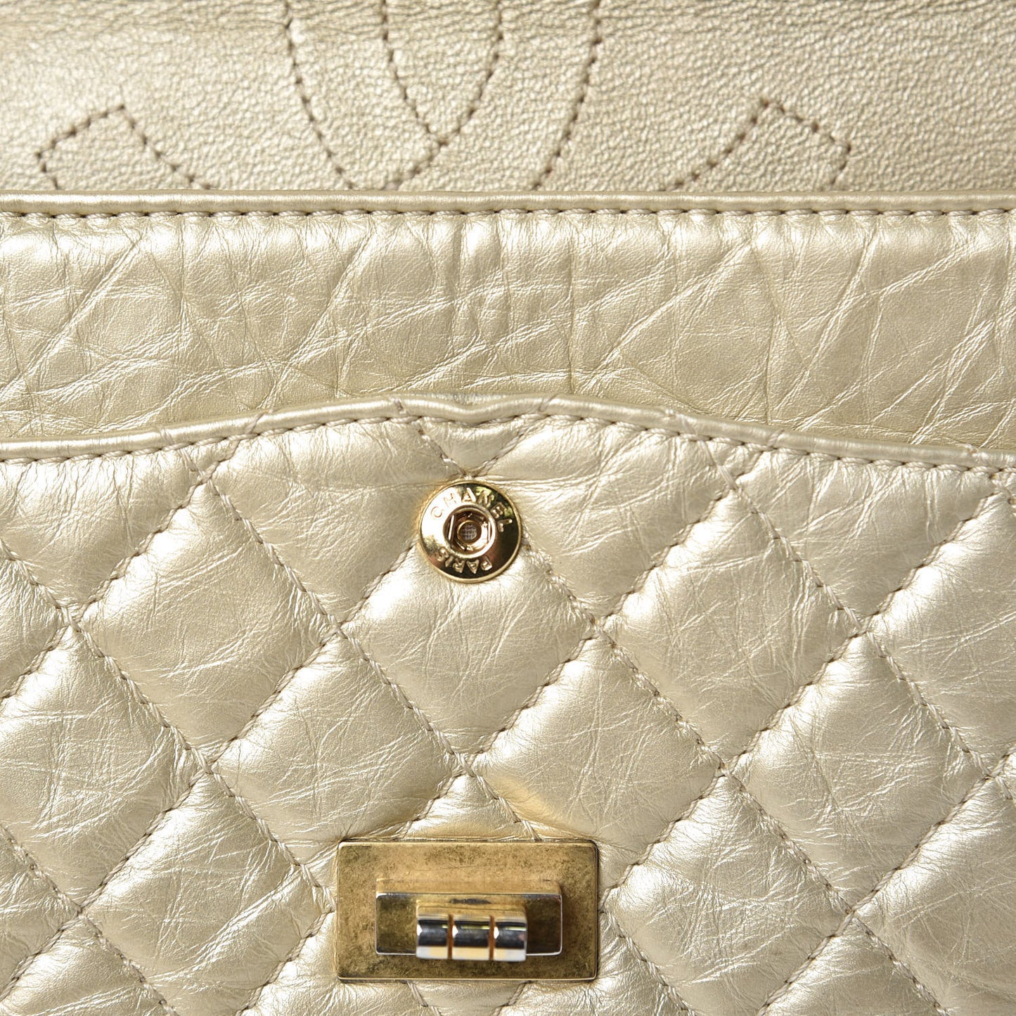 Metallic Aged Calfskin Quilted 2.55 Reissue 225 Flap Gold
