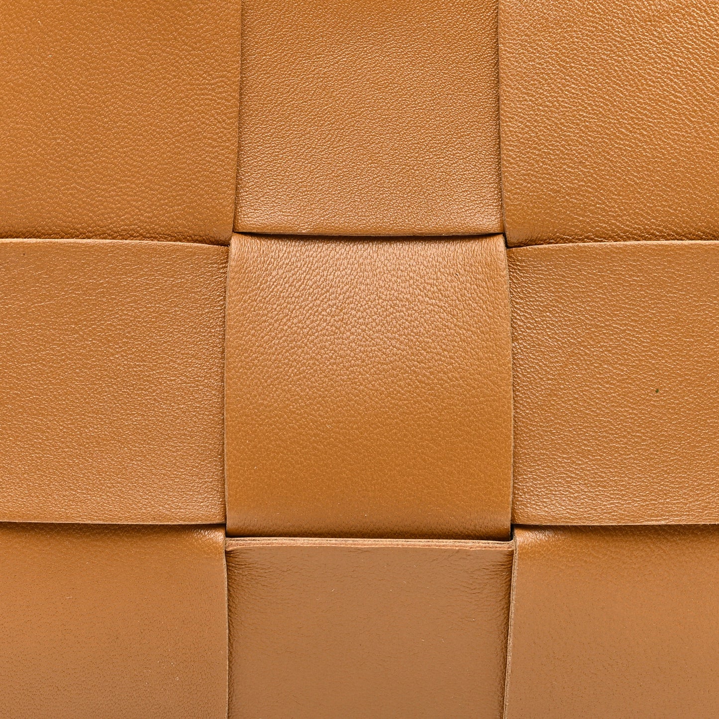 Calfskin Maxi Intrecciato Cassette Pouch On Strap Camel