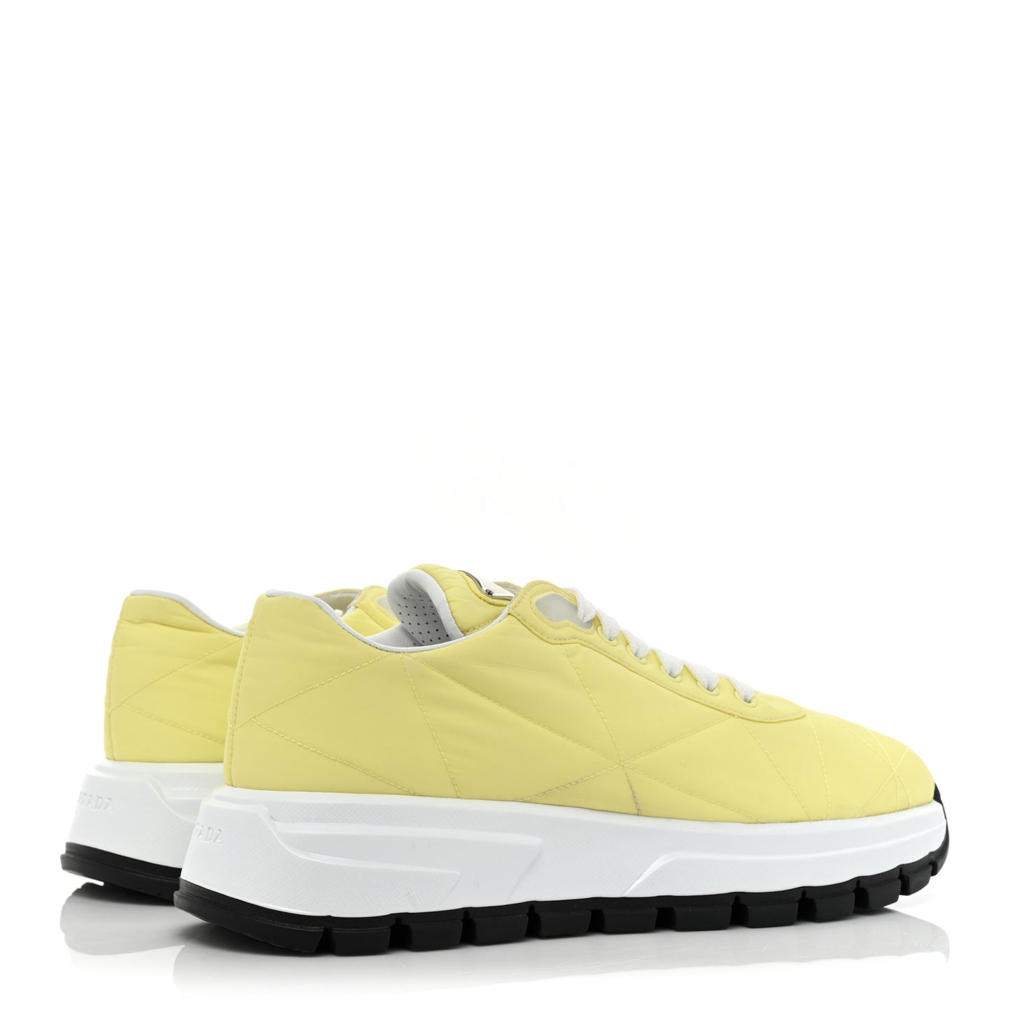 Re-Nylon Piuma Metal Triangle Logo Quilted 45mm Sneakers 41 Narciso