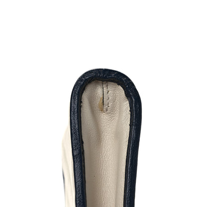 Gucci Vintage Effect Calfskin Matelasse Diagonal Torchon GG Marmont Phone Crossbody Bag Mystic White Blue Agata 10 of 10