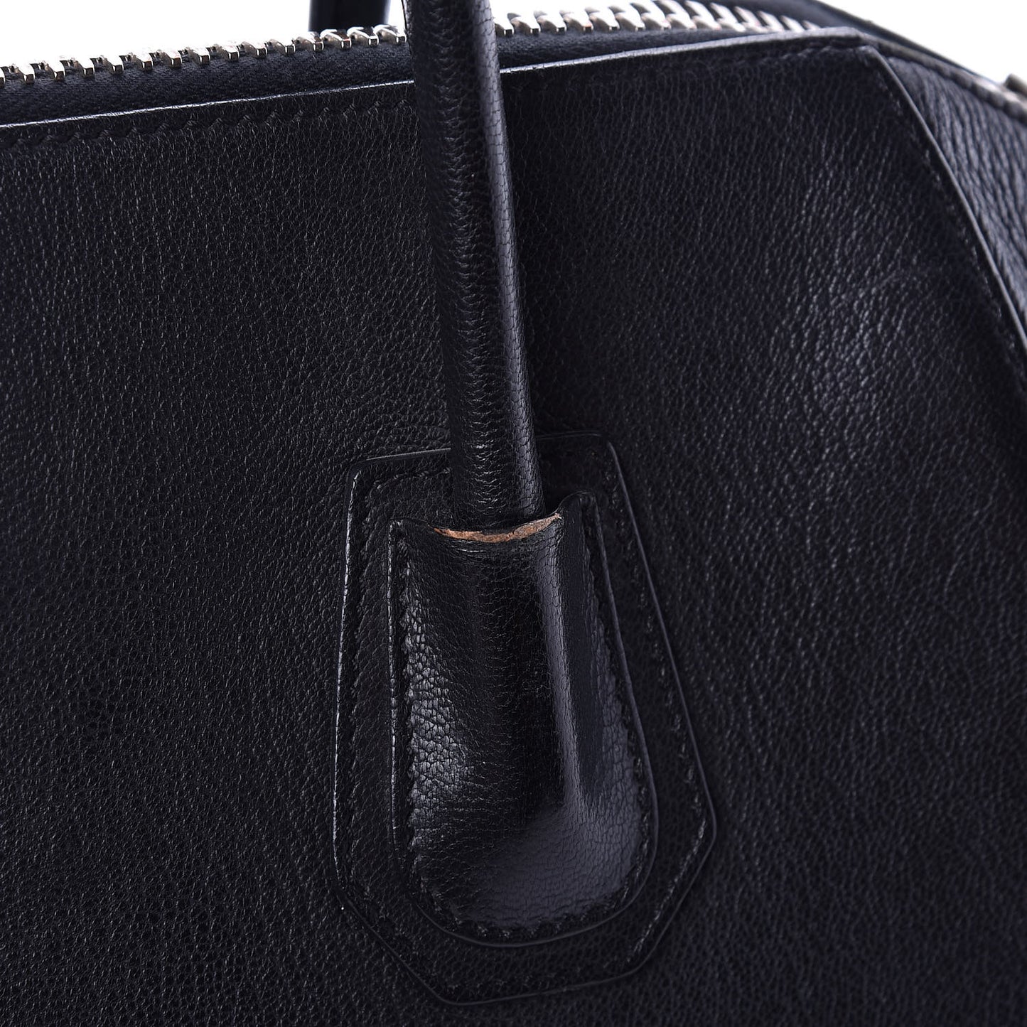 Sugar Goatskin Medium Antigona Black