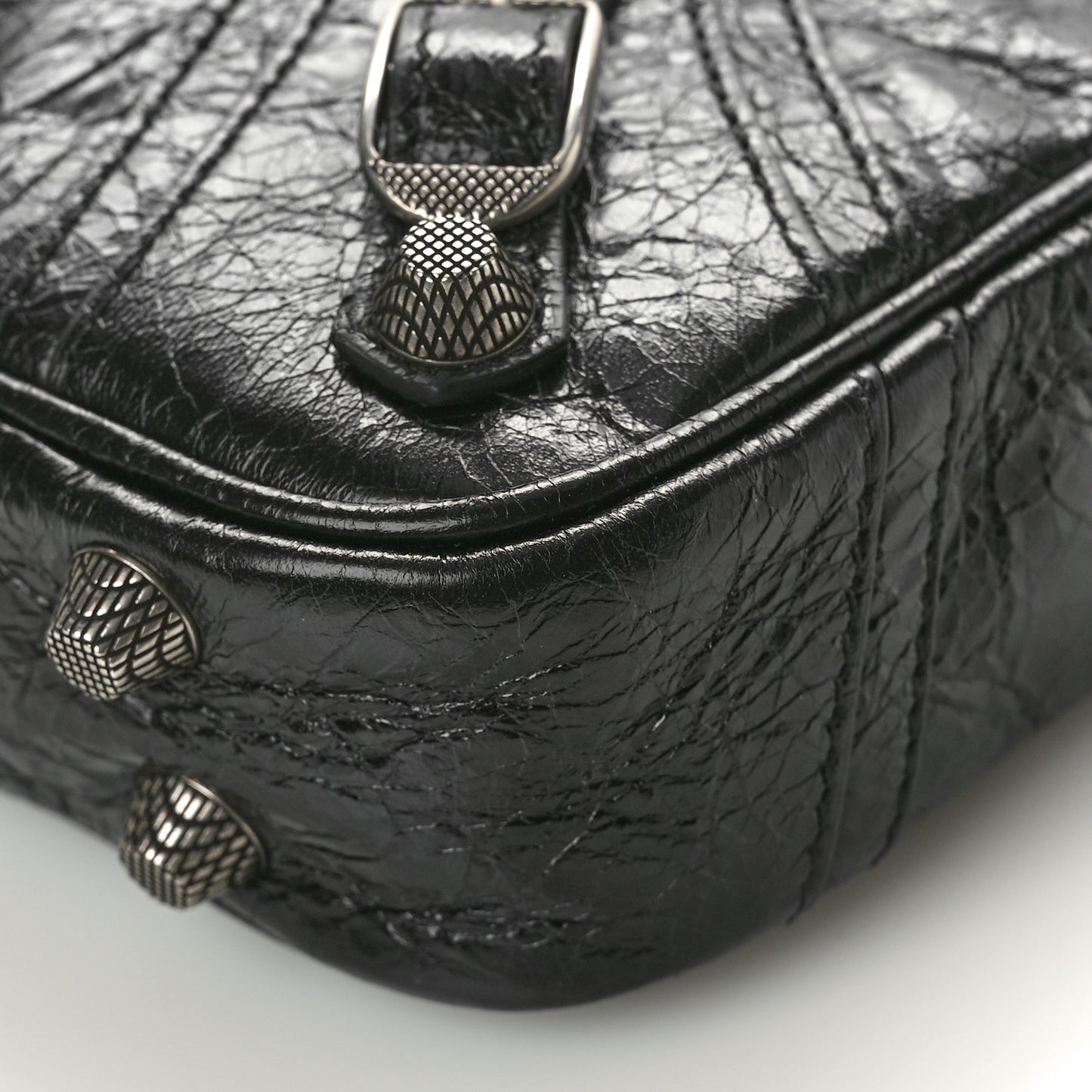 Agneau Arena Le Cagole Crossbody Bag Black