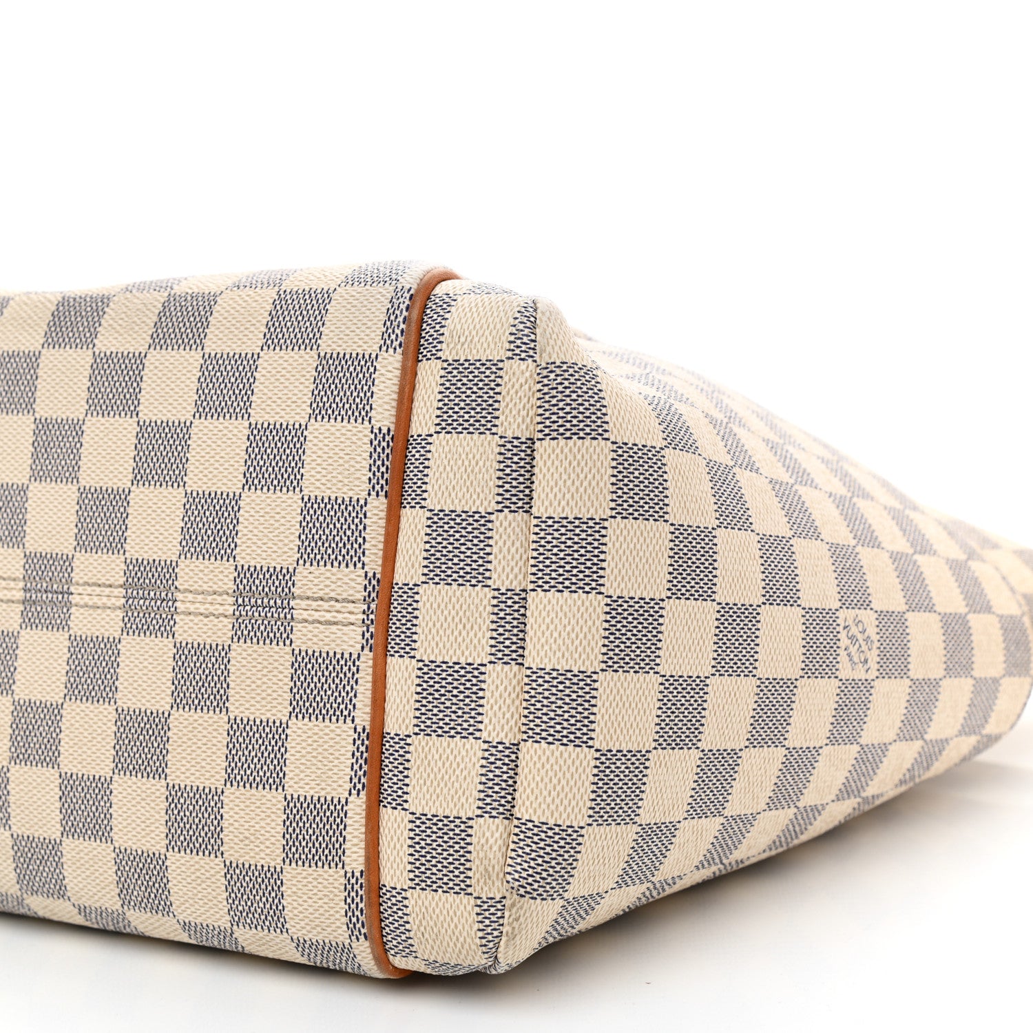 Louis Vuitton Damier Azur Totally MM 7 of 7