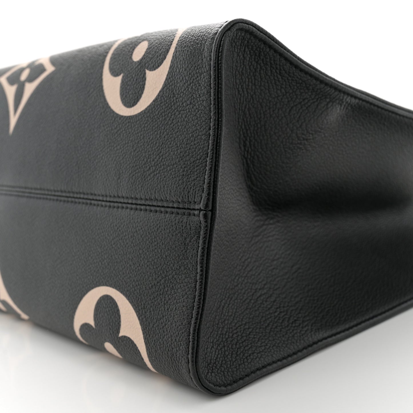 Empreinte Monogram Giant Onthego GM Black Beige