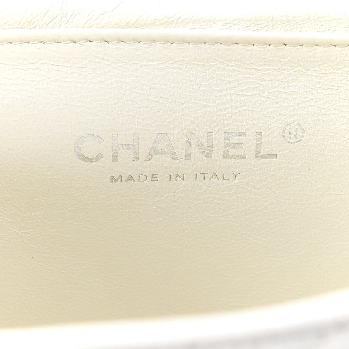 Caviar Quilted Jumbo Single Flap White