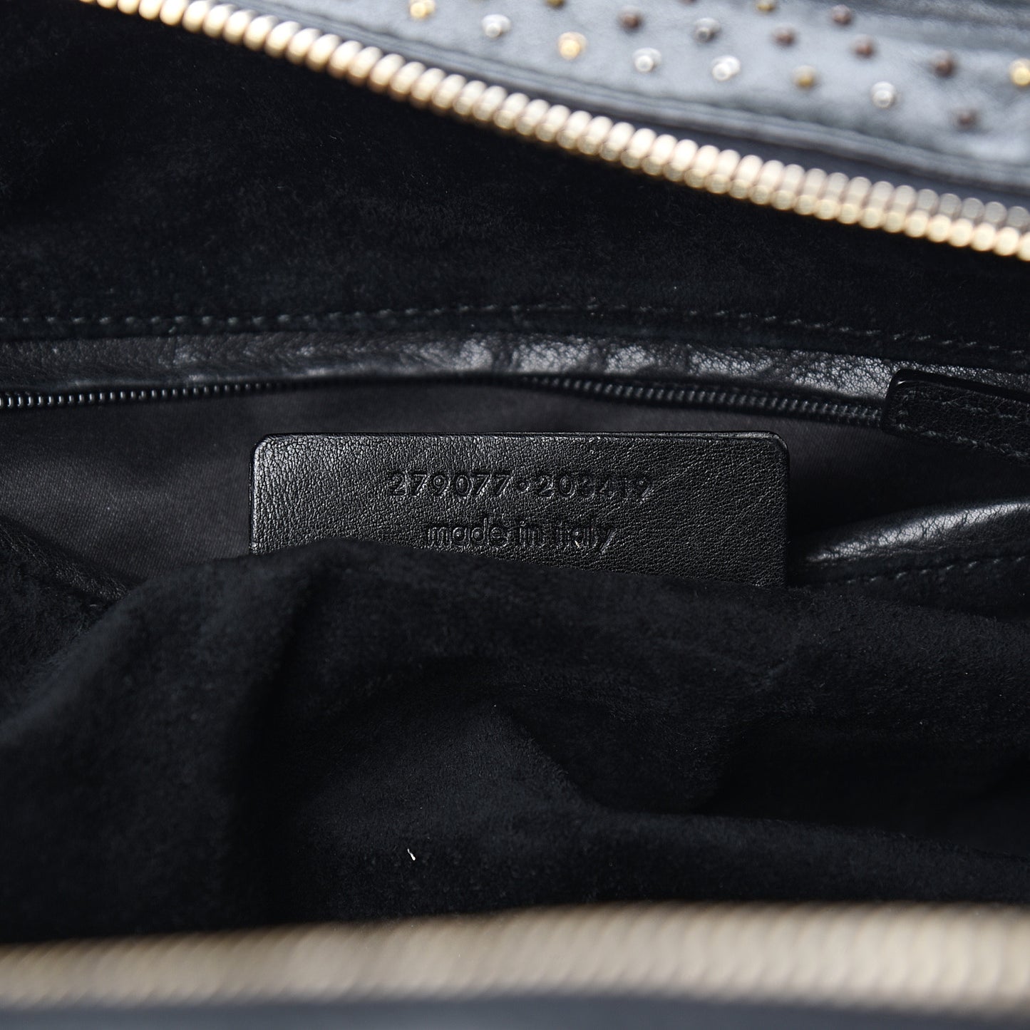 Calfskin Rock Studded Easy Sac Black