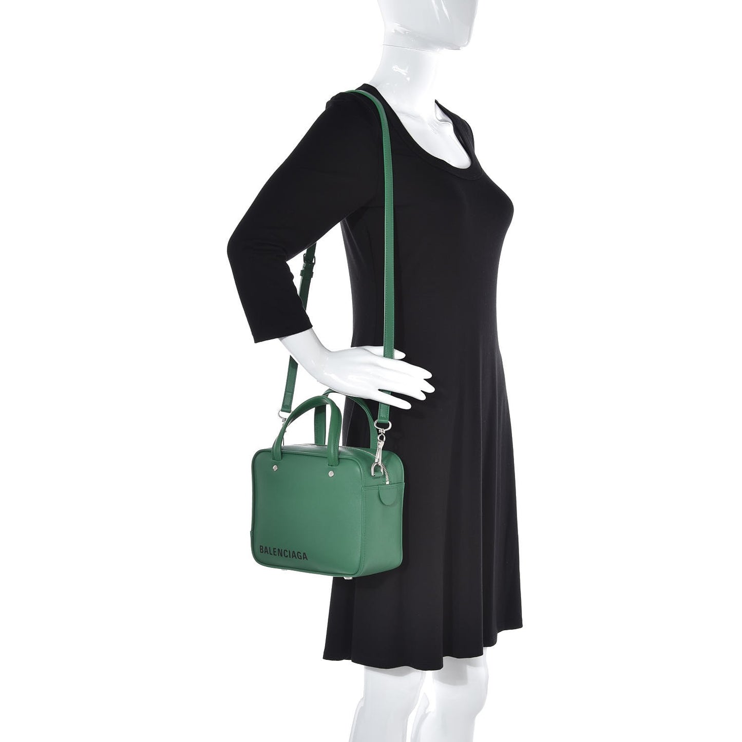 Shiny Day Calfskin XS Triangle Square Bag Vert Irlandais