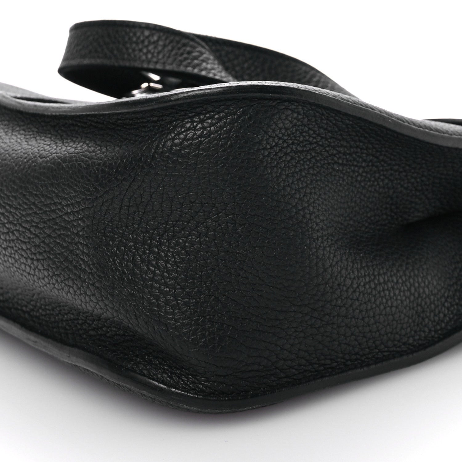 Hermes Taurillon Clemence Halzan 31 Black 9 of 10