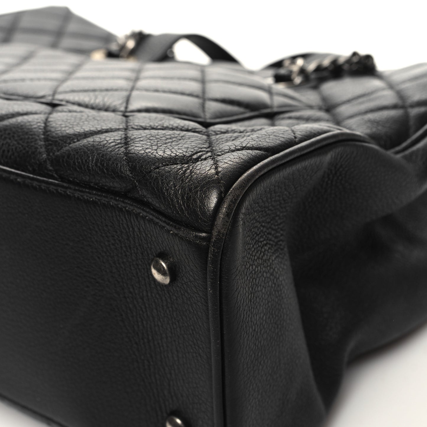 Metallic Grained Calfskin Quilted Large Casual Pocket Tote Black