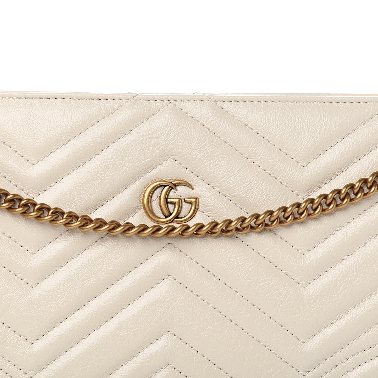 Azalea Calfskin Matelasse Heart Medium GG Marmont Slim Shoulder Bag Mystic White