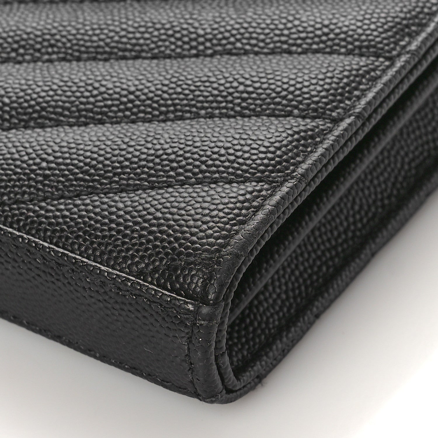 Saint Laurent Grain De Poudre Matelasse Chevron Monogram Monochrome Chain Wallet Black 8 of 10