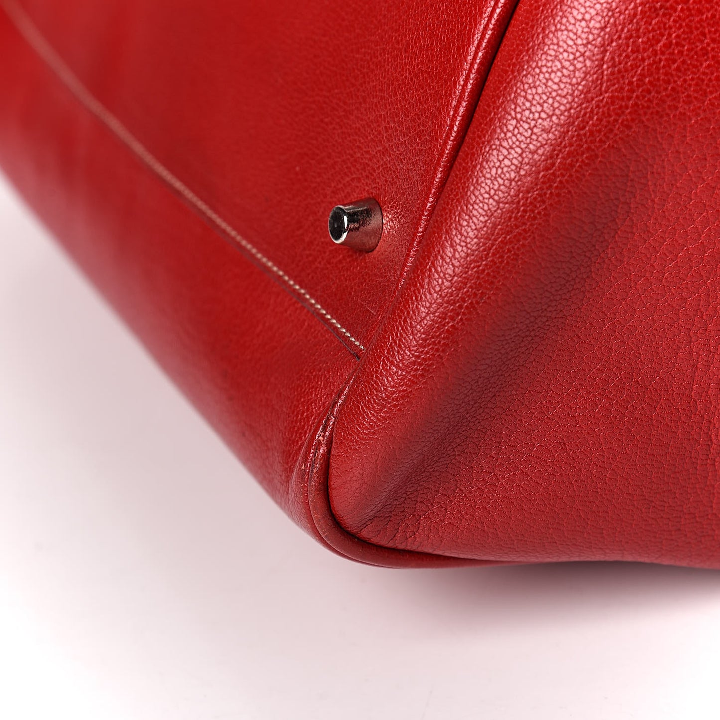 Goatskin Cerniera Doctor Bag Rubino