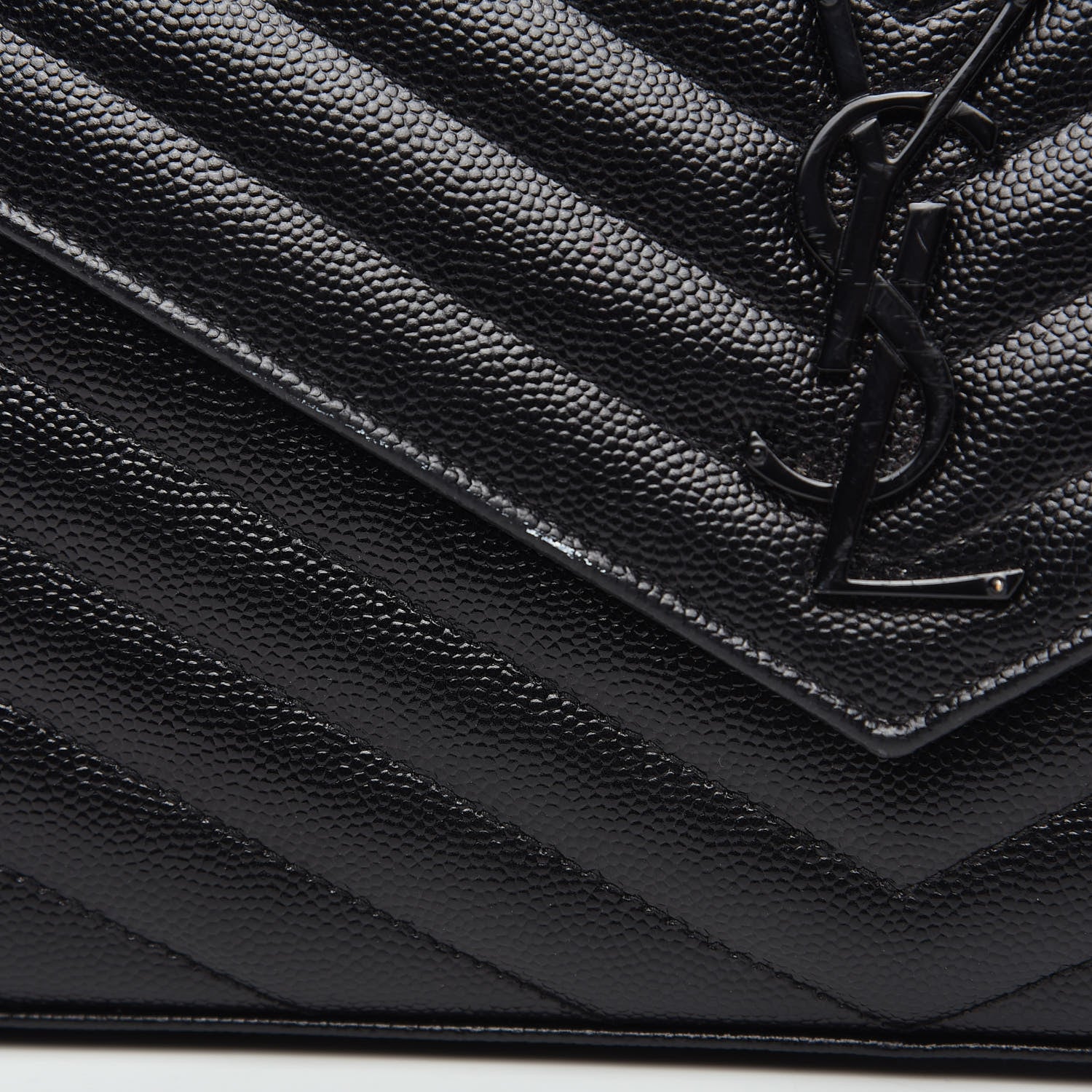 Saint Laurent Grain De Poudre Matelasse Chevron Monogram Chain Wallet Black 9 of 9