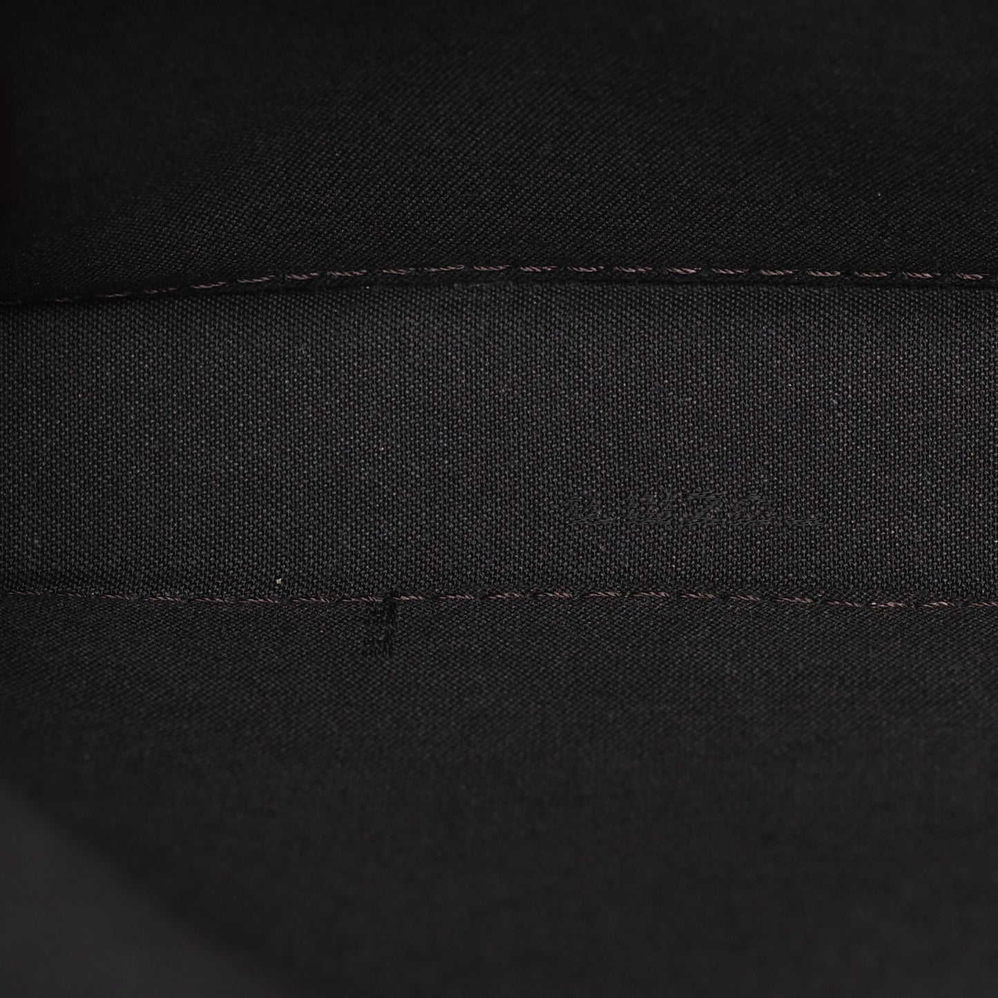 Vitello Grace Matte Fendigraphy Wallet on Chain Rosso Roma