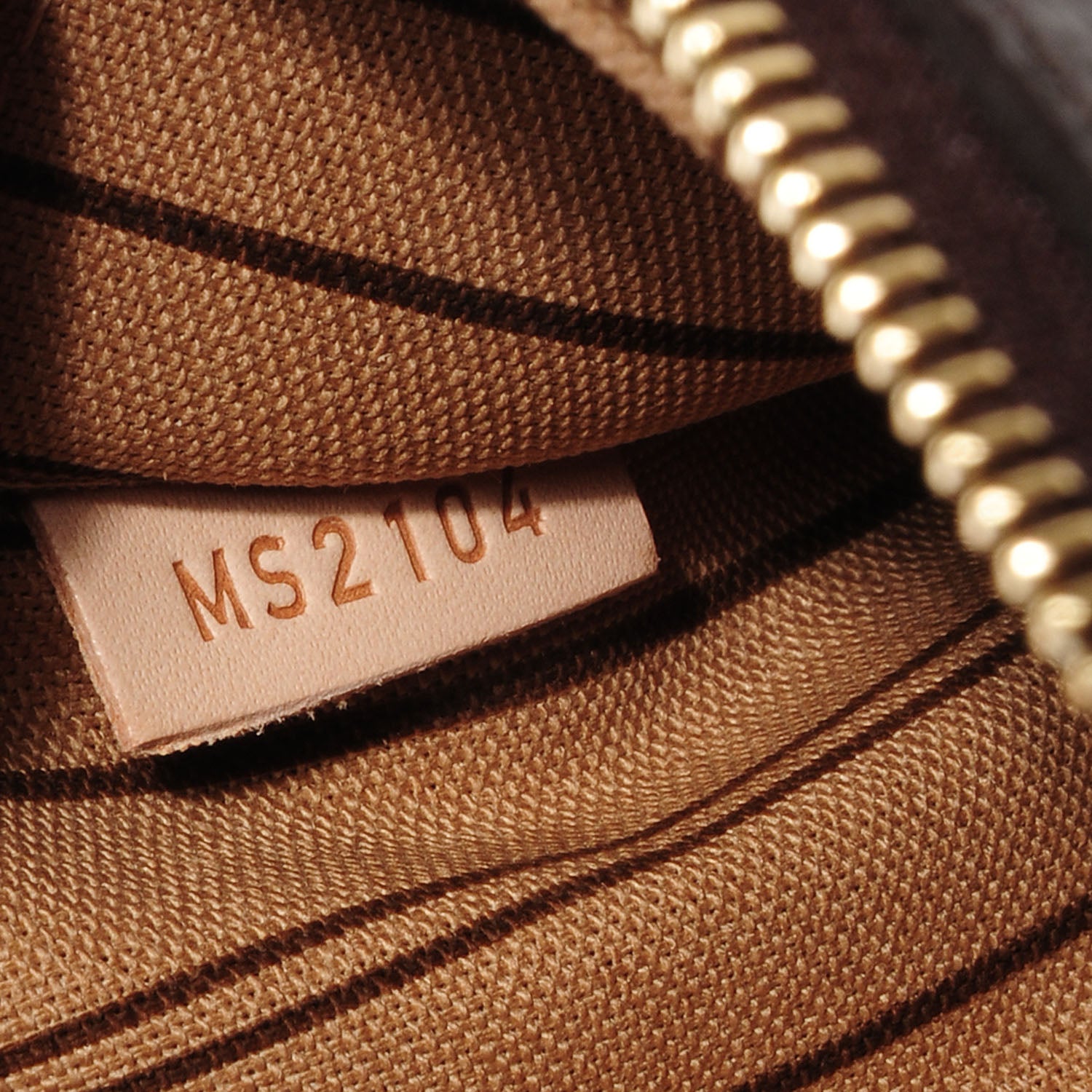 Louis Vuitton Monogram Neverfull MM GM Pochette 7 of 7