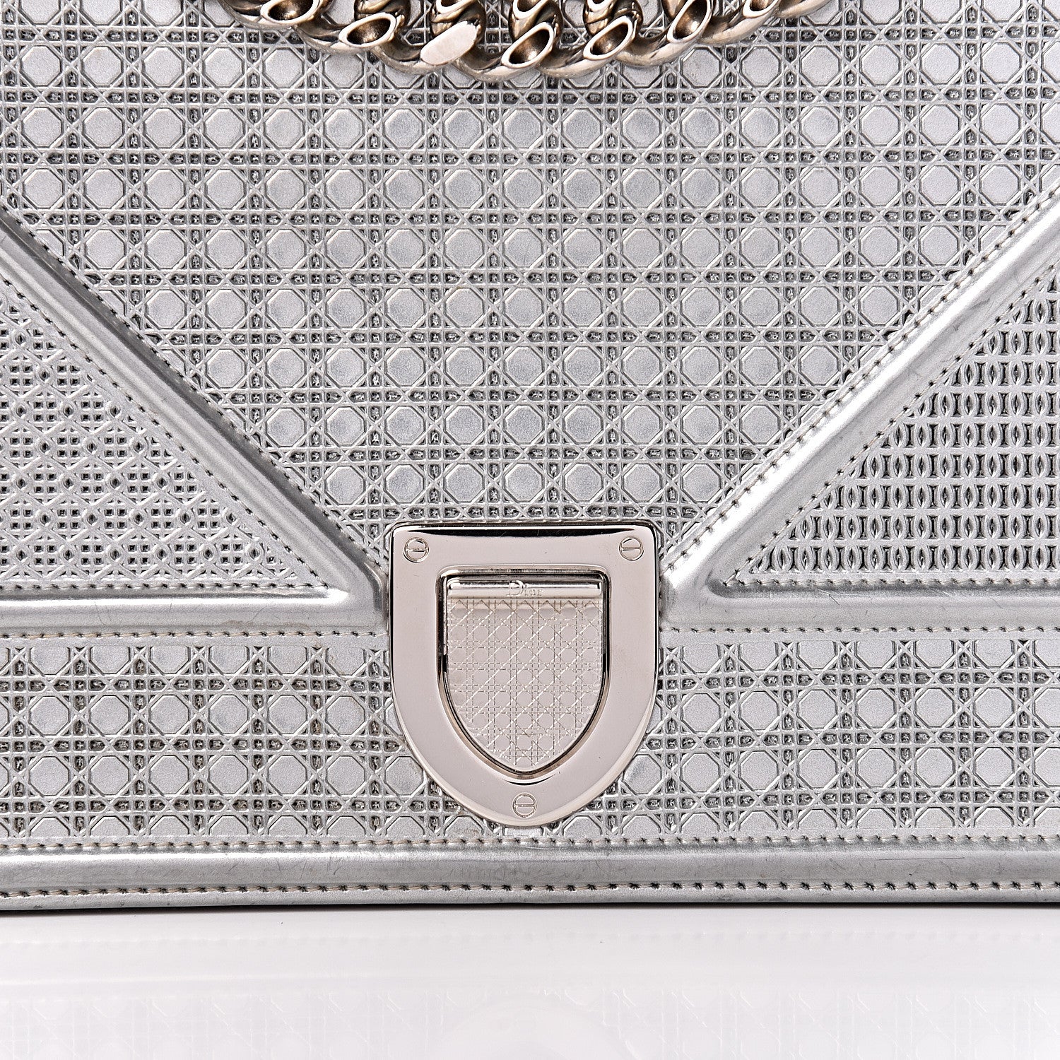 Christian Dior Metallic Patent Micro-Cannage Medium Diorama Flap Bag Silver 10 of 15