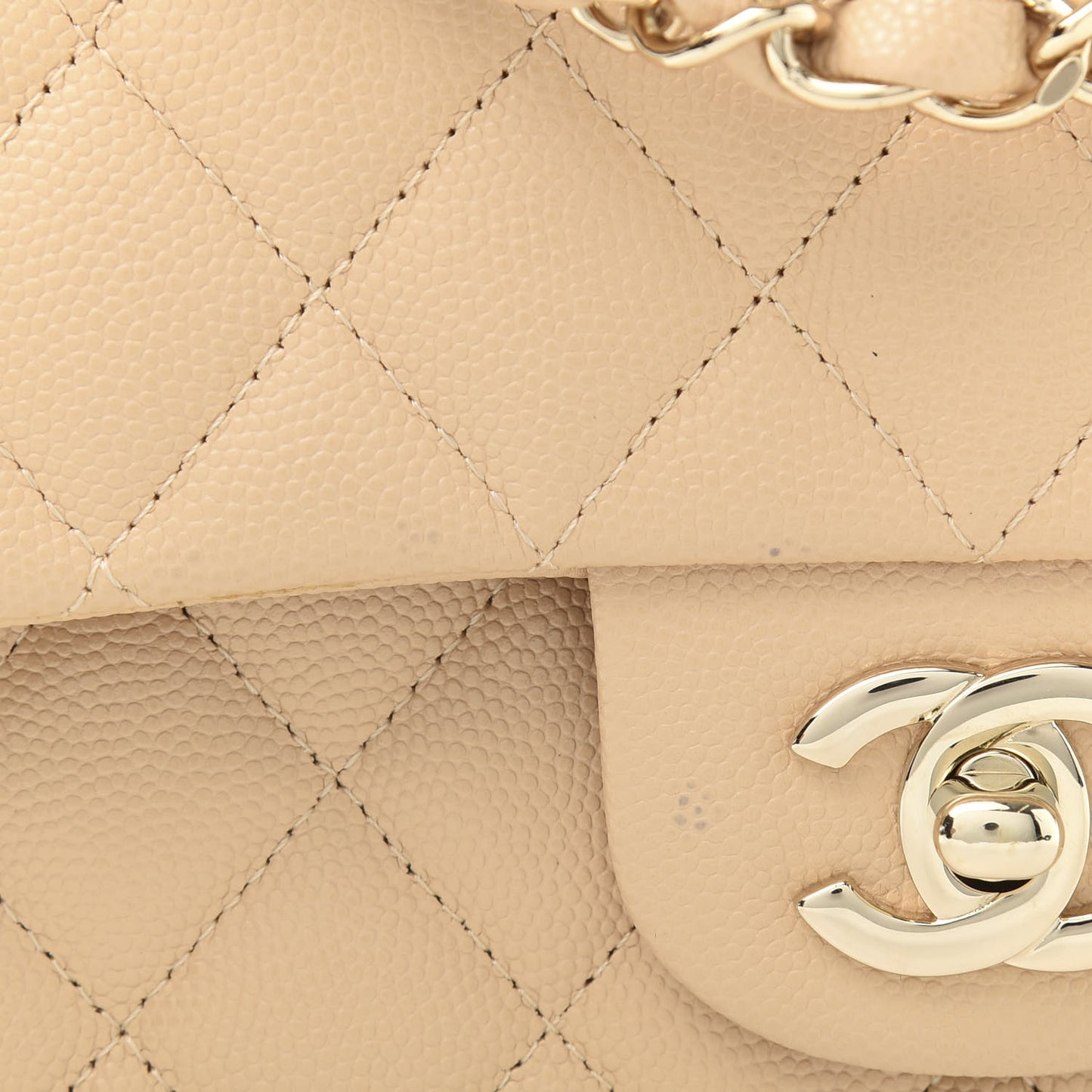 Caviar Quilted Medium Double Flap Beige Clair