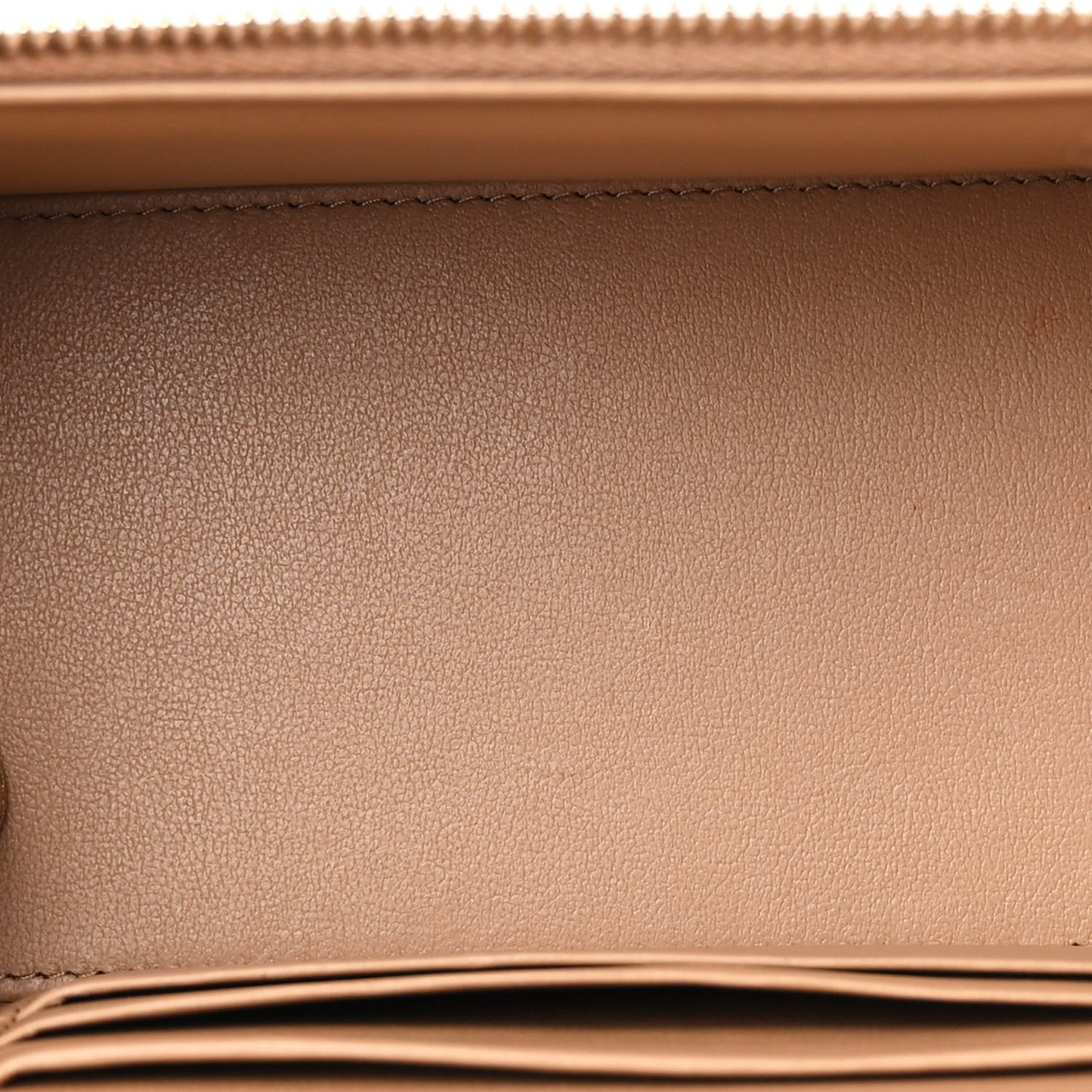 Lambskin Quilted Small Pillow Crush Vanity Case With Chain Beige