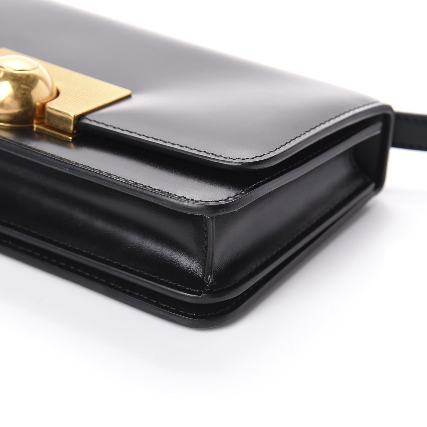 Spazzolato Calfskin Mini Classic BV Bag Black