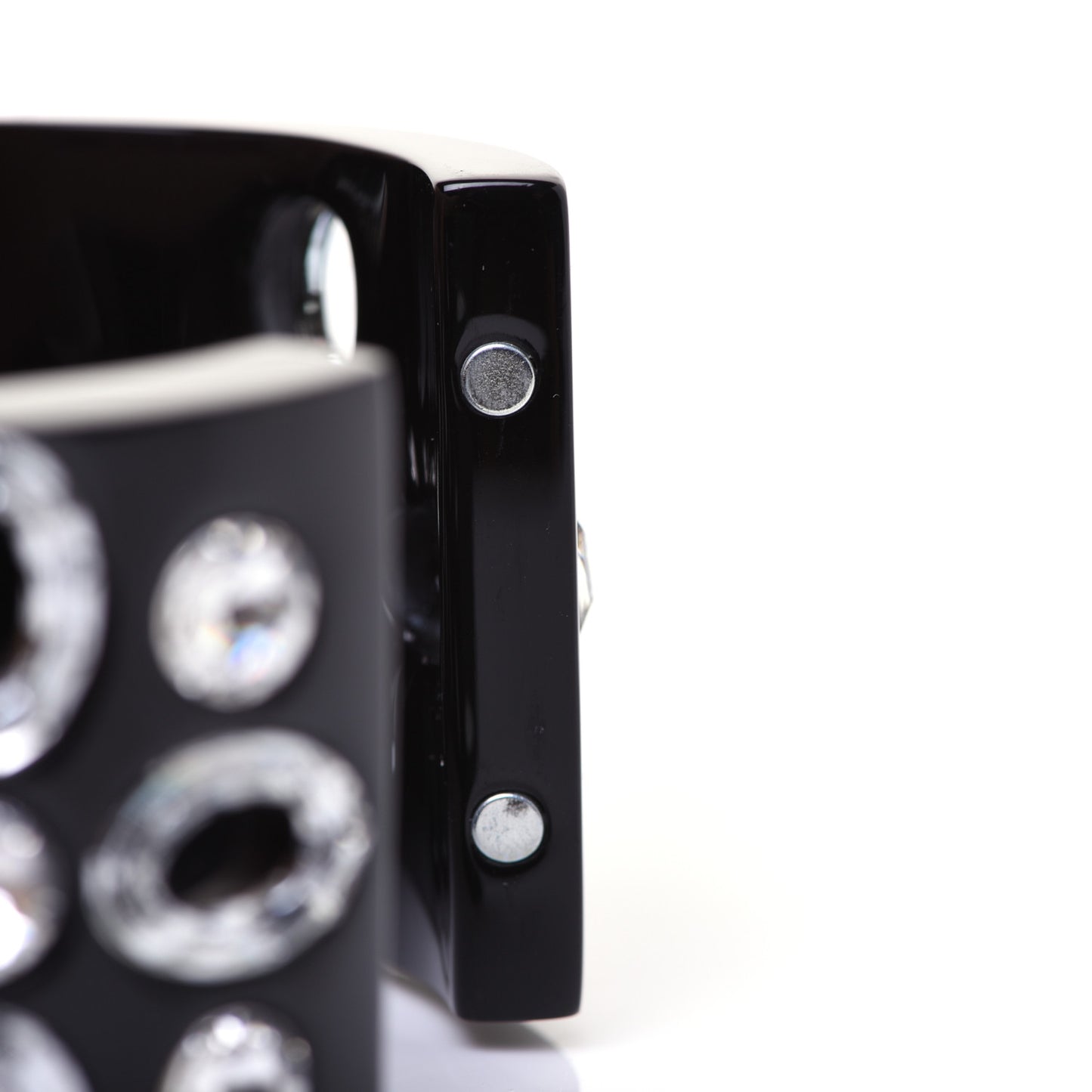 Resin Crystal CC Cuff Black