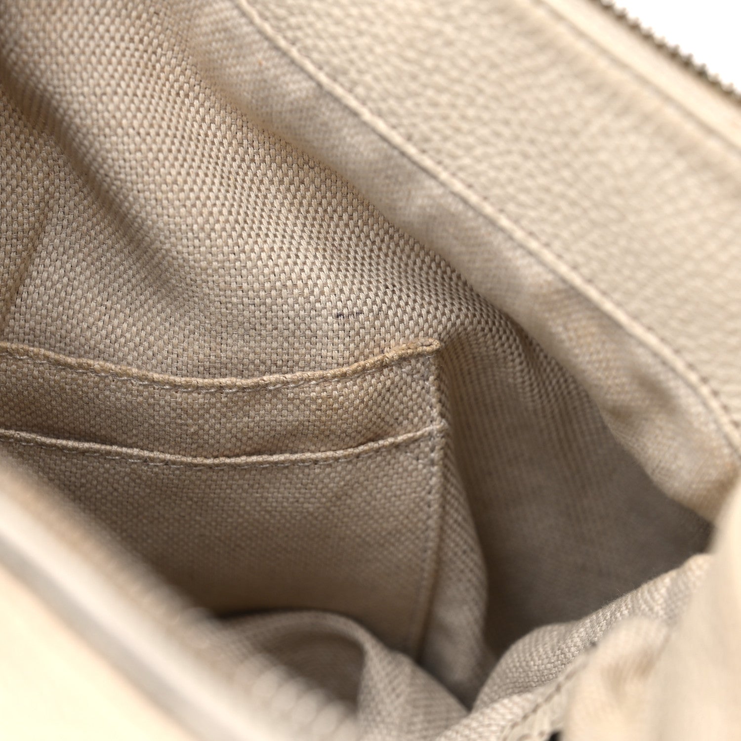 Gucci Pebbled Calfskin Large Soho Hobo Off White 13 of 22