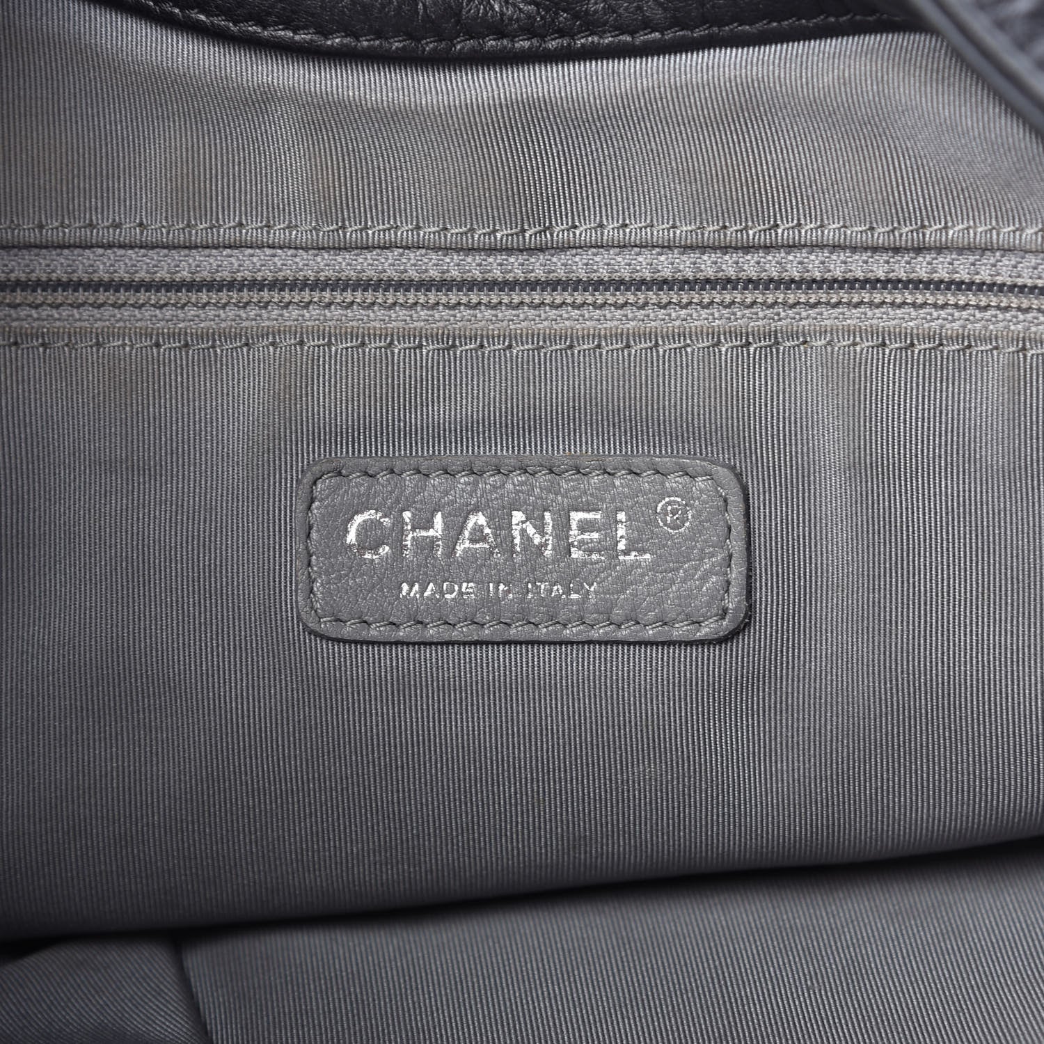 Chanel Calfskin Coco Pleats Hobo Black 8 of 10