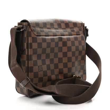 Louis Vuitton Damier Ebene District PM 3 of 9