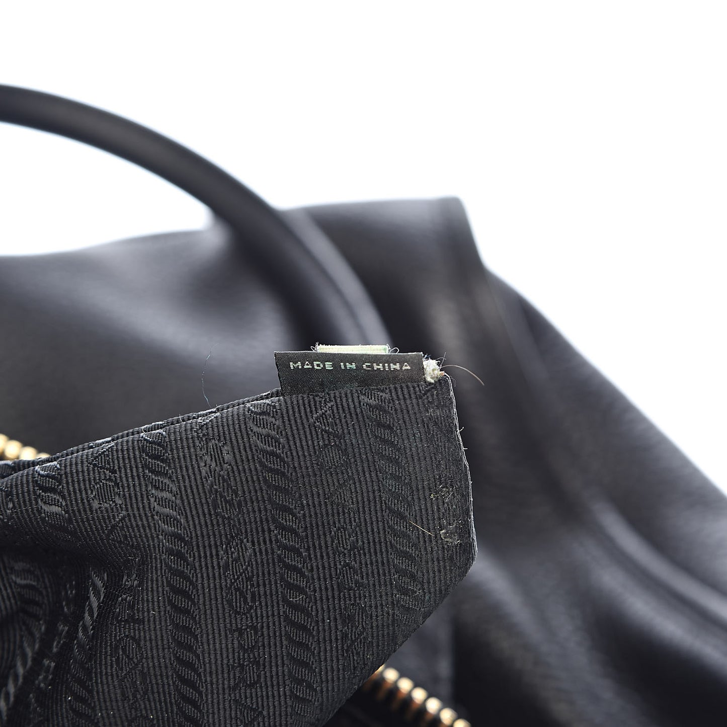 Vitello Daino Shopping Satchel Black