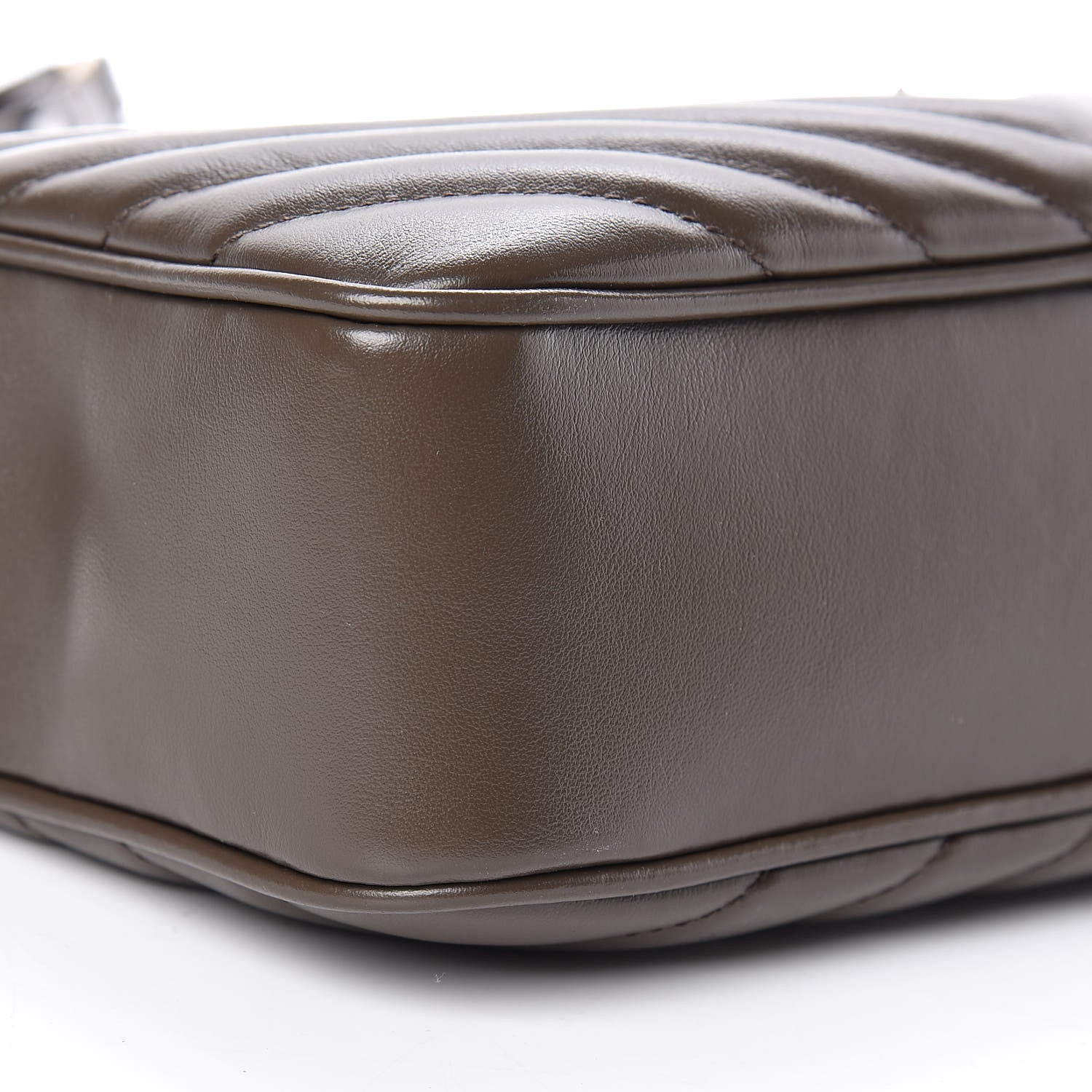 Saint Laurent Calfskin Matelasse Monogram Lou Camera Bag Faggio 8 of 9