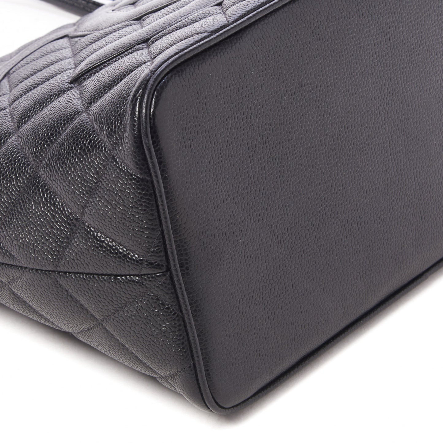 Caviar Quilted Medallion Tote Black