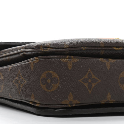 Louis Vuitton Monogram Pochette Metis 10 of 12