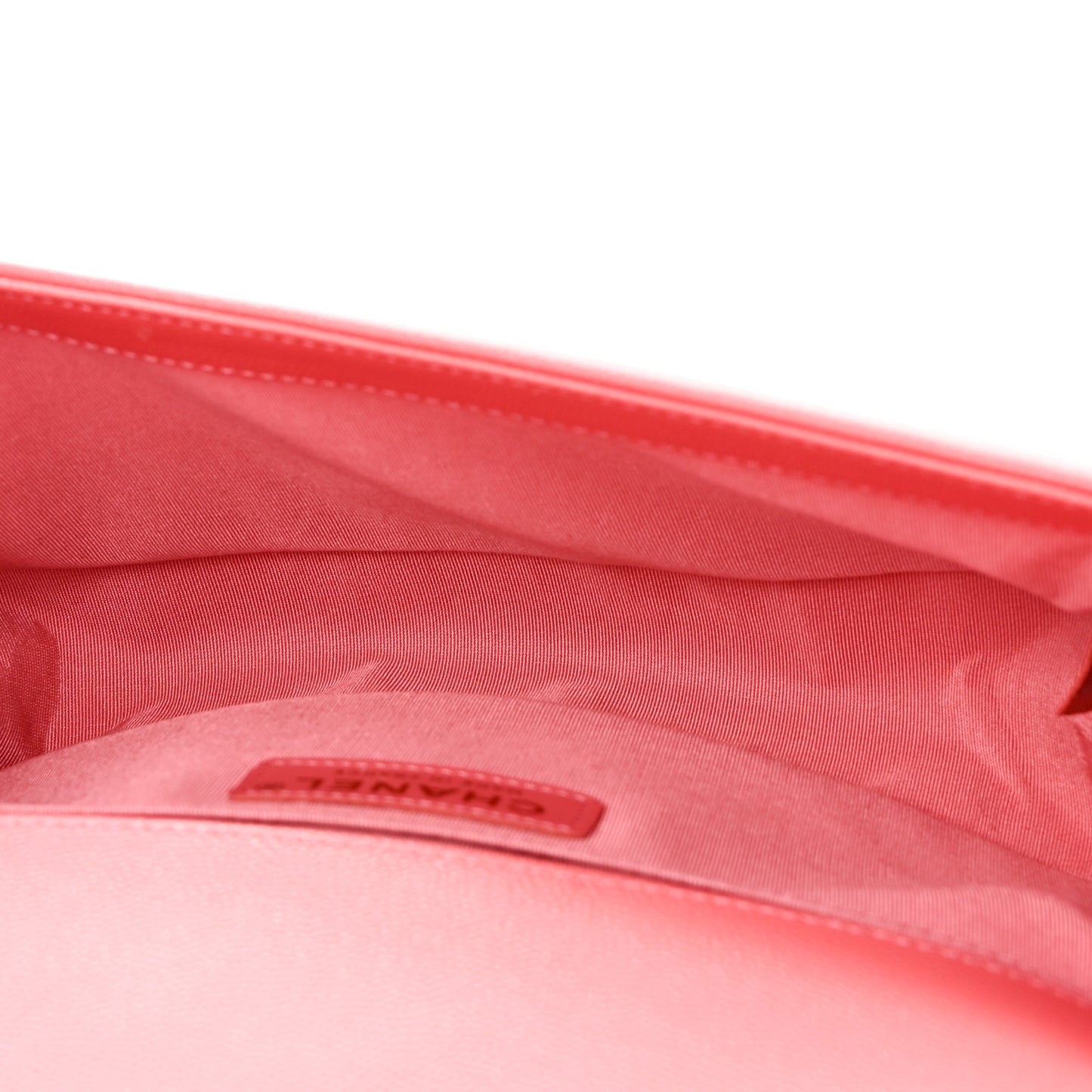 Caviar Quilted Medium Boy Flap Coral