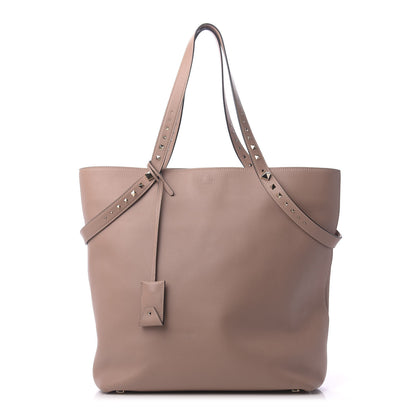 Valentino Garavani Vitello Lovestud Tote Skin Sorbet 1 of 9
