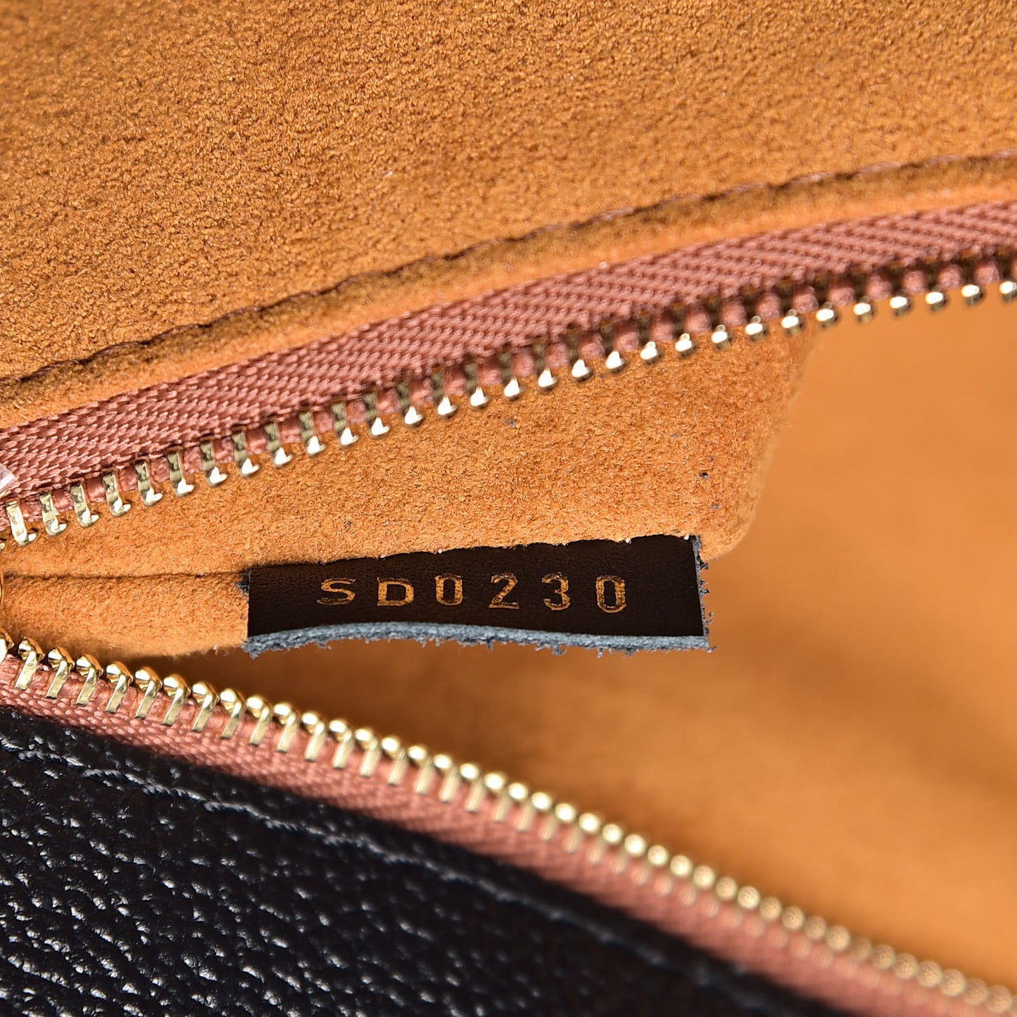 Empreinte Monogram Giant Onthego GM Black