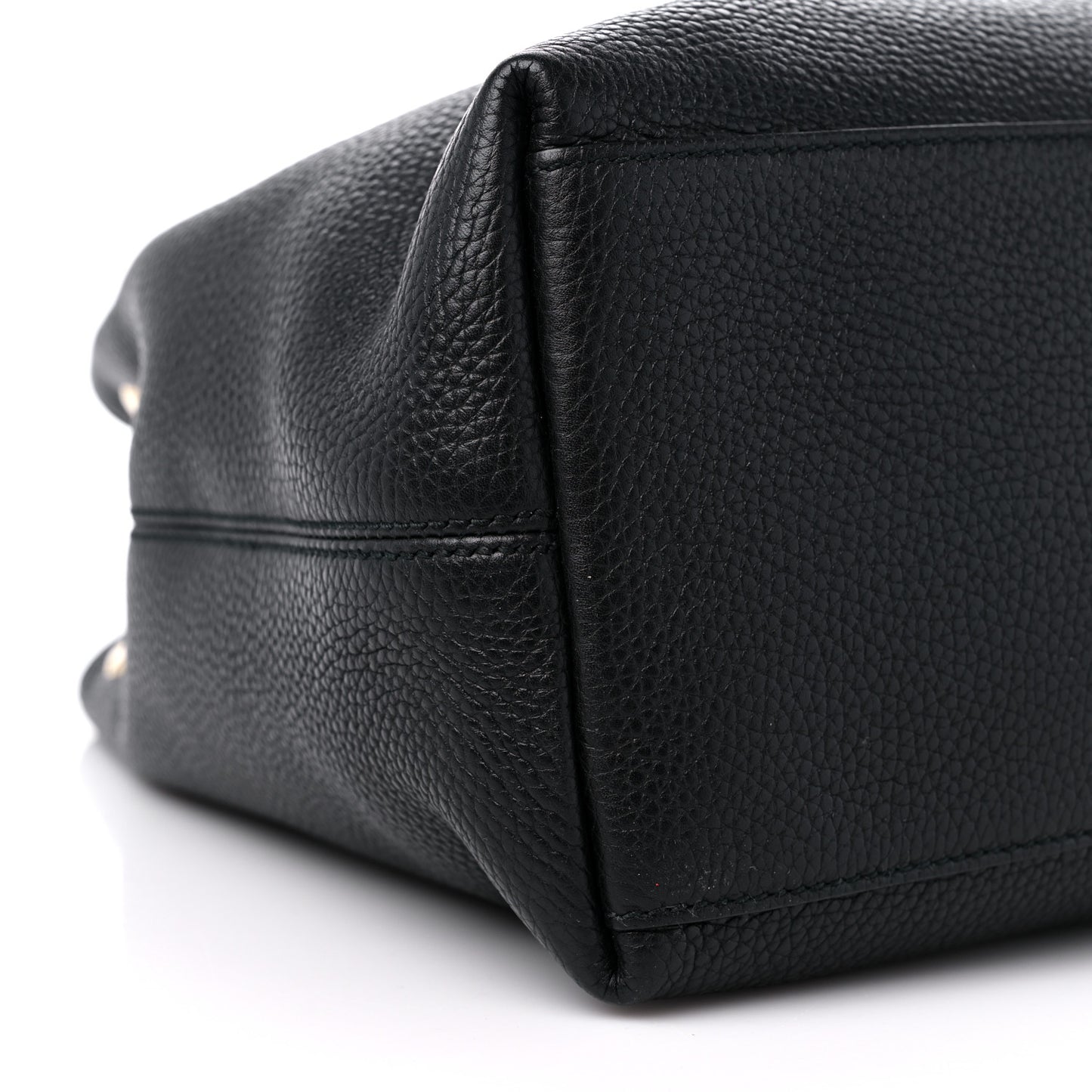 Pebbled Calfskin Medium Soho Chain Shoulder Bag Black