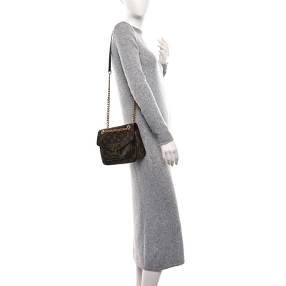 Louis Vuitton Monogram Passy 2 of 8